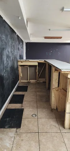 $120,000 | 256 East 157th Street, Harvey, IL 60426