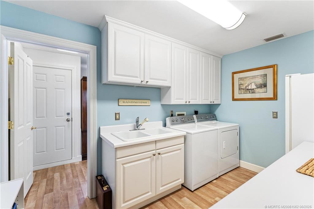 3192 Southeast Fairway West Stuart, FL 34997 - Photo 64 of 76 Laundry Room