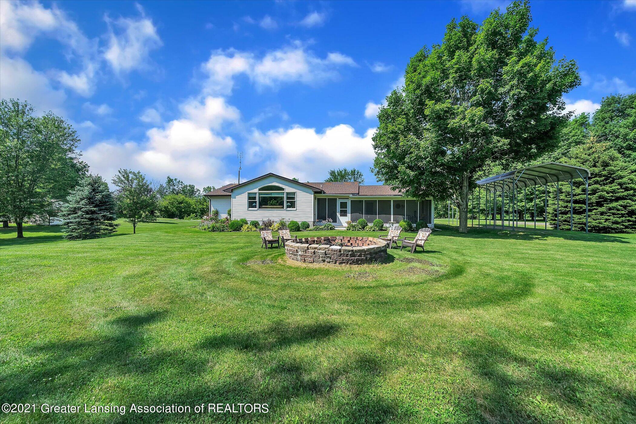 4483 West Britton Road Perry, MI 48872 - Photo 2 of 45 EXTERIOR Rear View