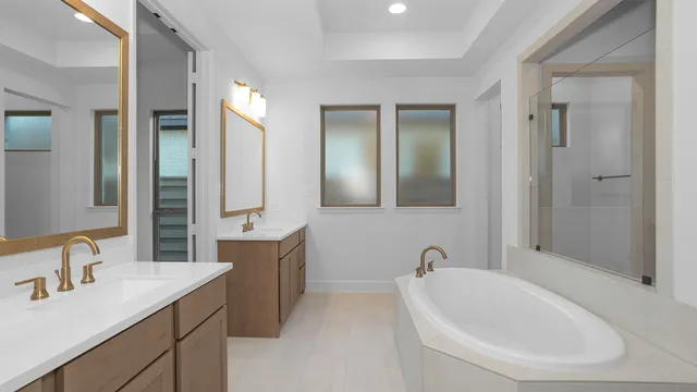 $634,900 | 10703 Avanti Drive, Richmond, TX 77469