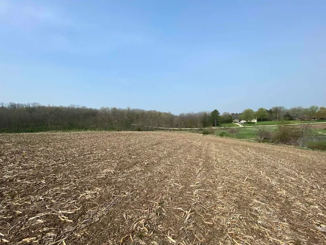 $1,700,000 | 104 Ac /- County Road N, Monroe, WI 53566