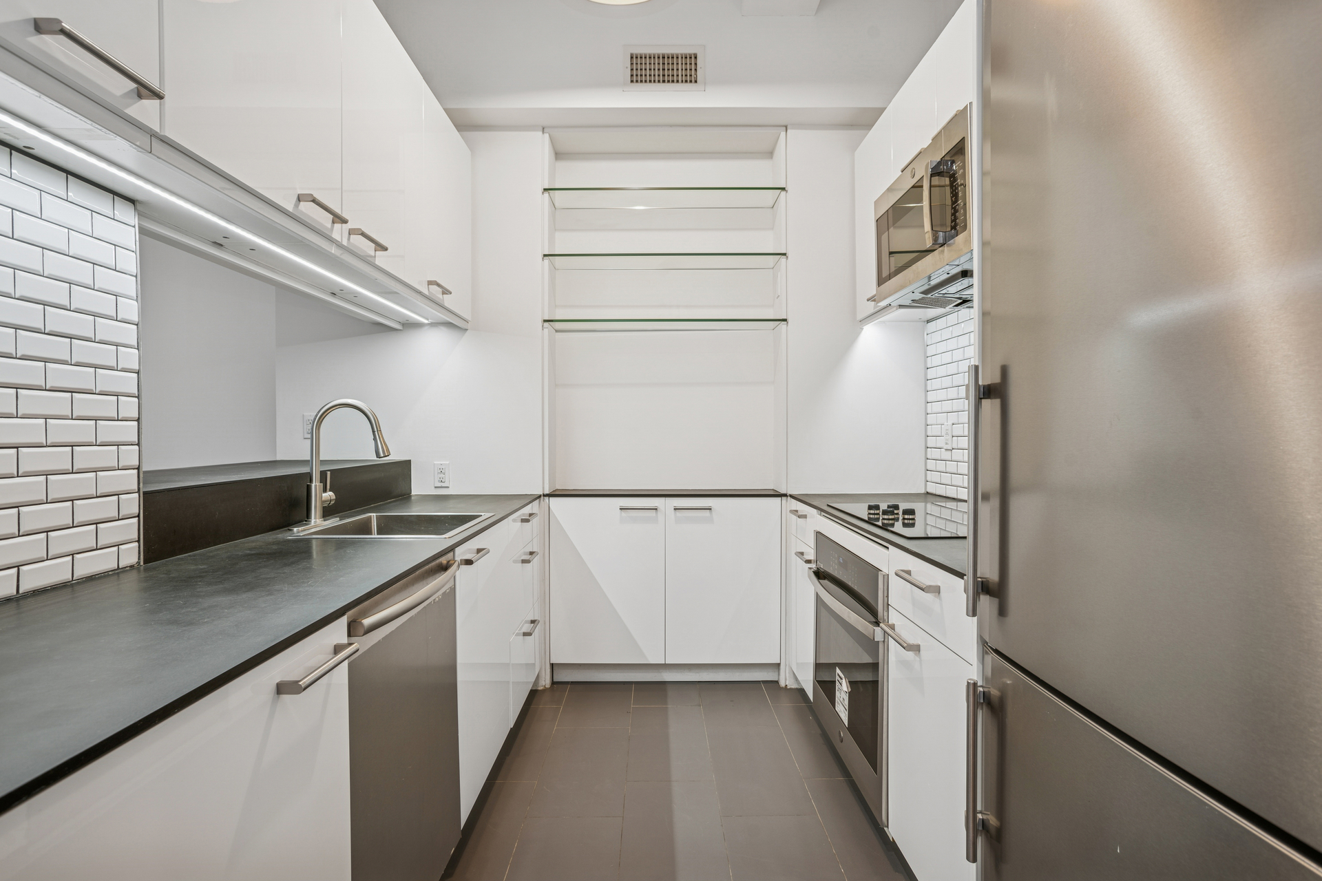 80 John Street, Unit 10E Manhattan, NY 10038 - Photo 4 of 9