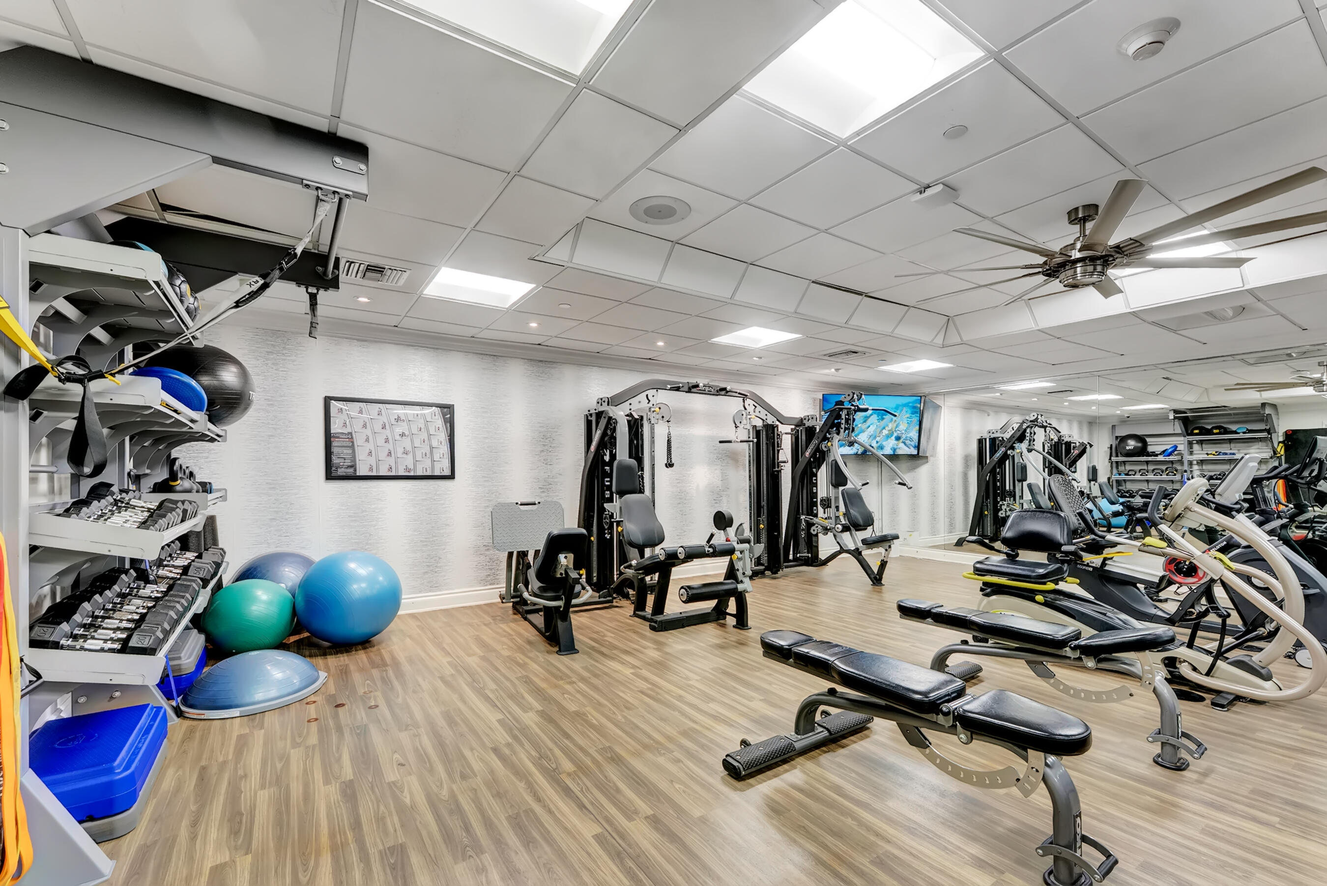 500 Southeast Mizner Boulevard, Unit A710 Boca Raton, FL 33432 - Photo 35 of 50 a view of a room with gym equipment