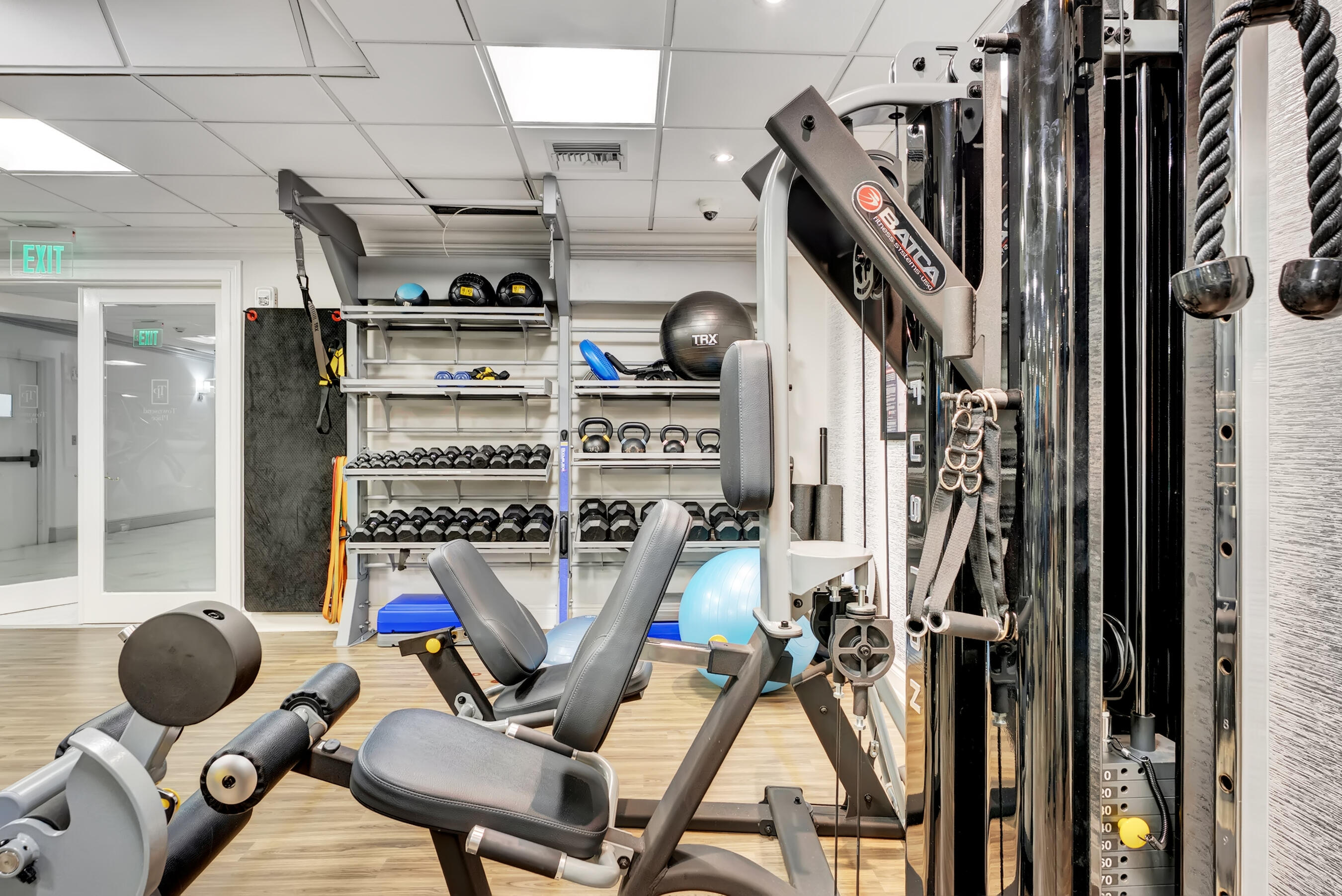 500 Southeast Mizner Boulevard, Unit A710 Boca Raton, FL 33432 - Photo 37 of 50 a view of a room with gym equipment