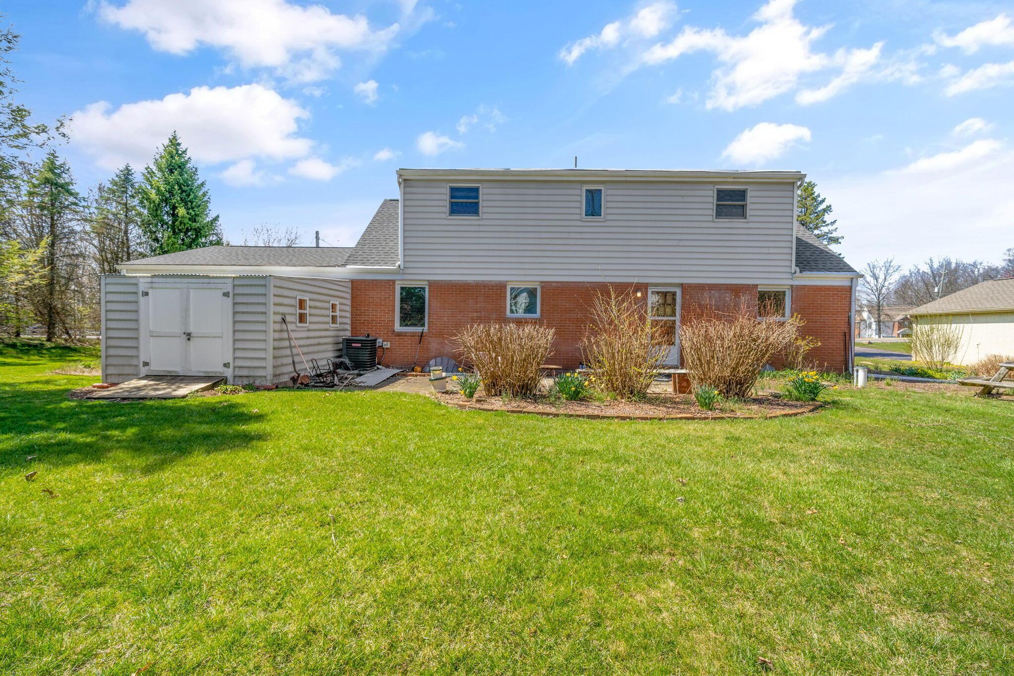 5800 Harlem Road New Albany, OH 43054 - Photo 8 of 23 16-web-or-mls-DSC05661