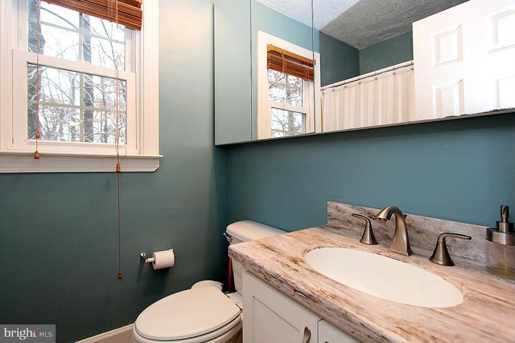 12013 Berry Street Silver Spring, MD 20902 - Photo 18 of 30 Bath