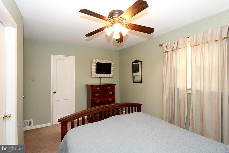 12013 Berry Street Silver Spring, MD 20902 - Photo 22 of 30 Bedroom