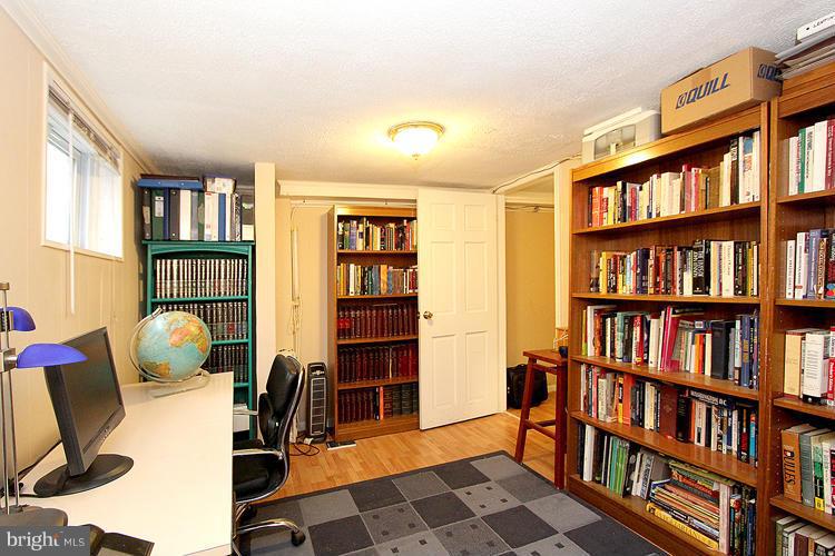 12013 Berry Street Silver Spring, MD 20902 - Photo 28 of 30 Interior (General)