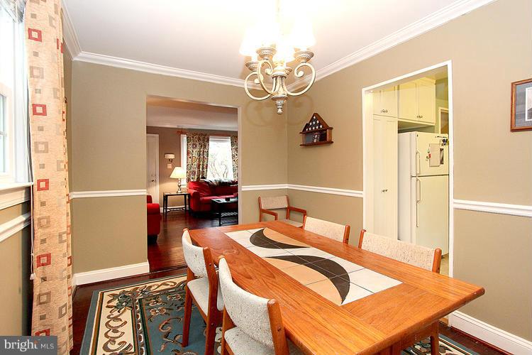 12013 Berry Street Silver Spring, MD 20902 - Photo 8 of 30 Dining Room