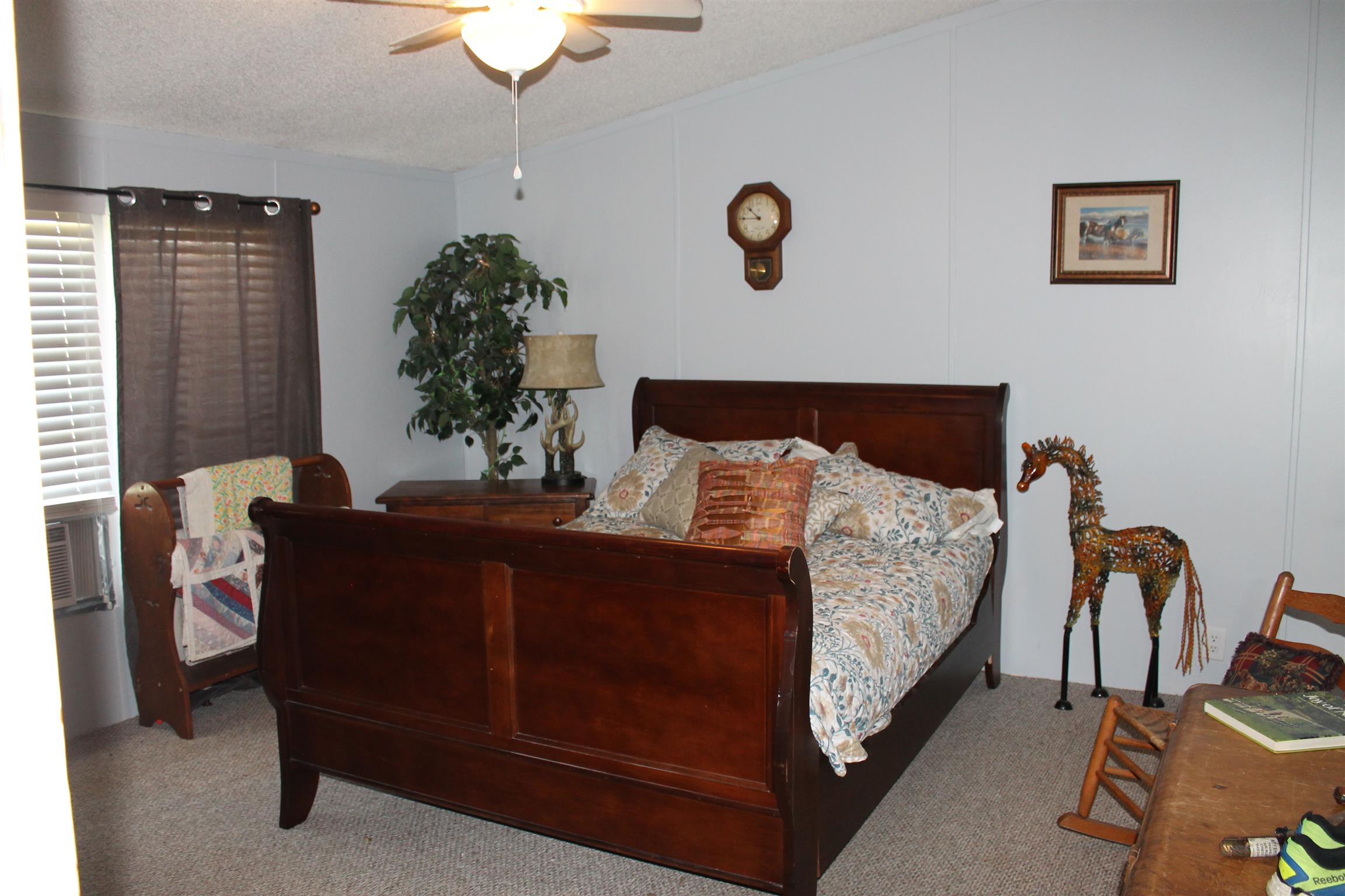 650 Chipman Road Bethpage, TN 37022 - Photo 14 of 14 Guest Bedroom