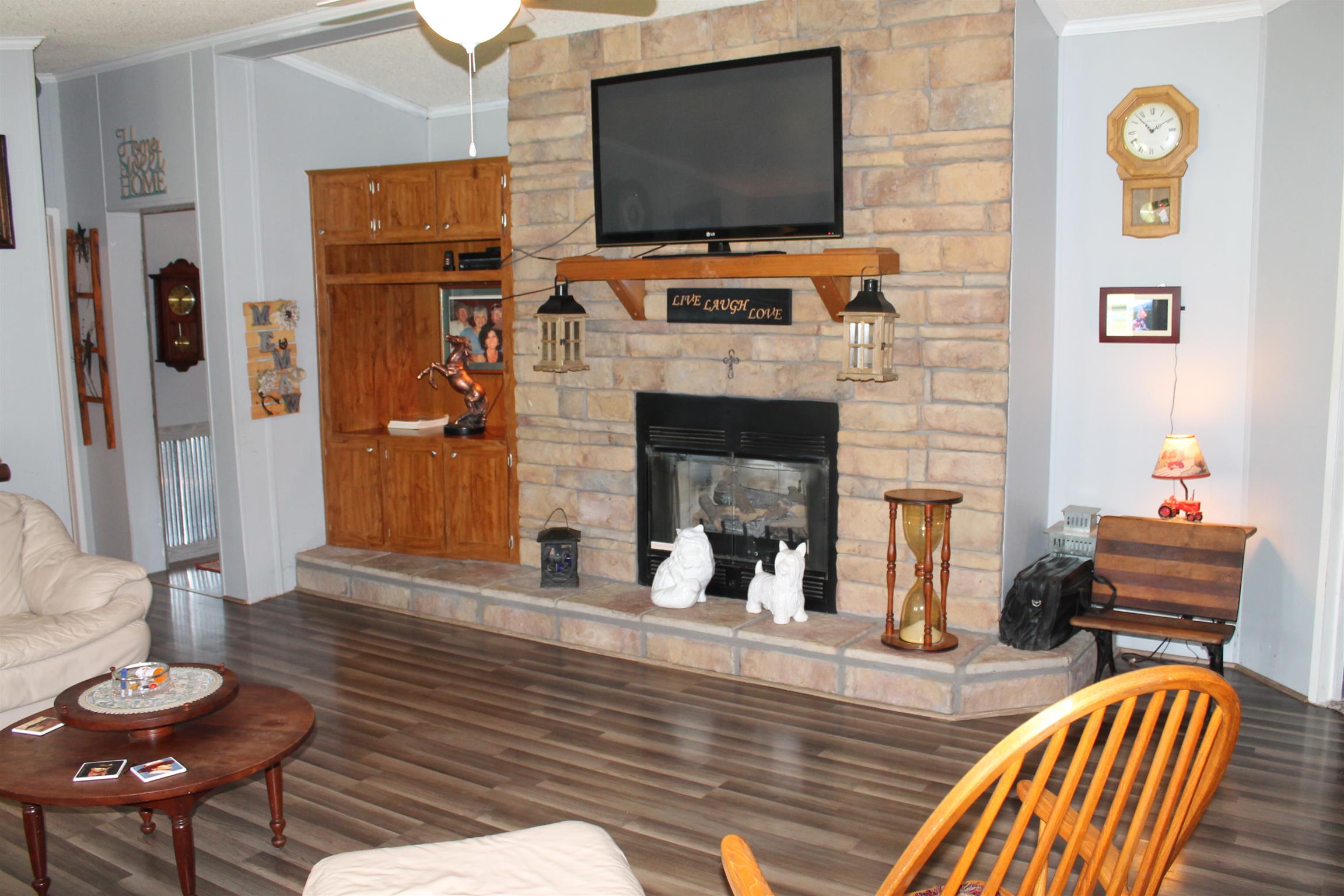 650 Chipman Road Bethpage, TN 37022 - Photo 10 of 14 Gas Fireplace.