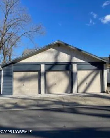 $1,000 | 835 Dunlewy Street, Unit GARAGE, Asbury Park, NJ 07712