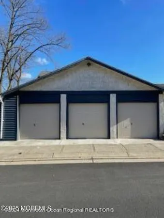 $1,000 | 835 Dunlewy Street, Unit GARAGE, Asbury Park, NJ 07712