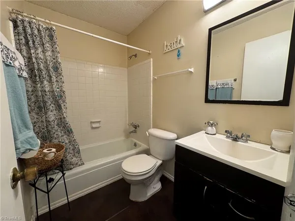 $112,900 | 1740 North Hamilton Street, Unit H, High Point, NC 27262