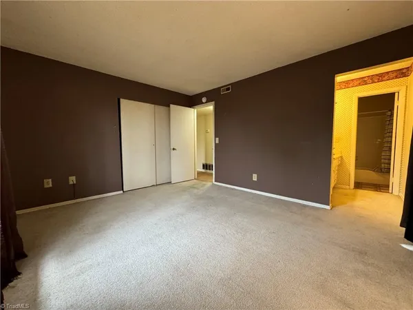 $112,900 | 1740 North Hamilton Street, Unit H, High Point, NC 27262