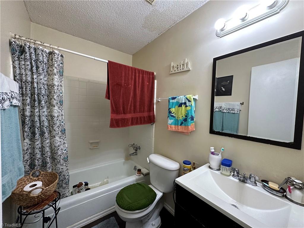 1740 North Hamilton Street, Unit H High Point, NC 27262 - Photo 15 of 30