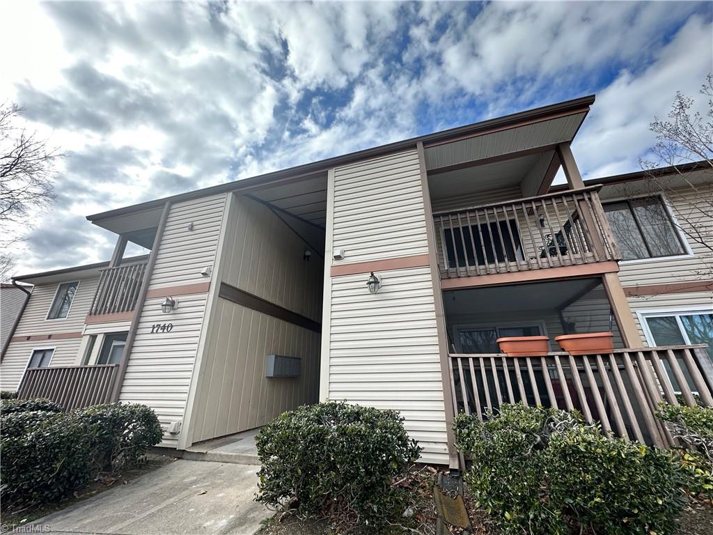 1740 North Hamilton Street, Unit H High Point, NC 27262 - Photo 2 of 30