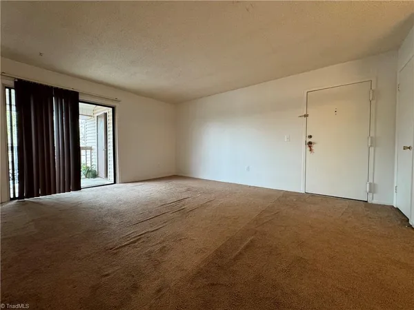 $112,900 | 1740 North Hamilton Street, Unit H, High Point, NC 27262