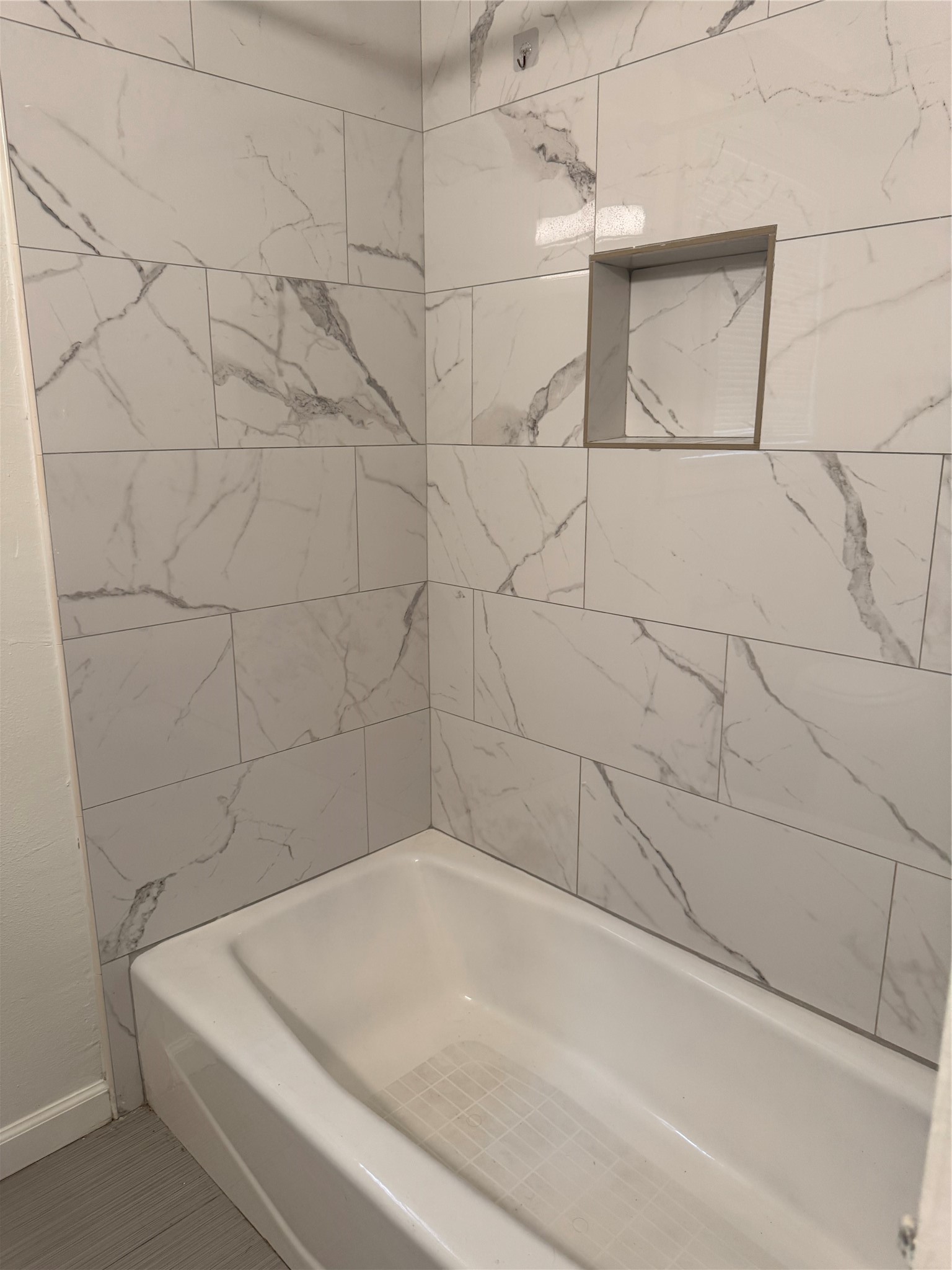 2245 Welch Street, Unit 2 Houston, TX 77019 - Photo 6 of 16