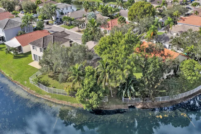 $515,000 | 2389 Northwest 162nd Terrace, Pembroke Pines, FL 33028