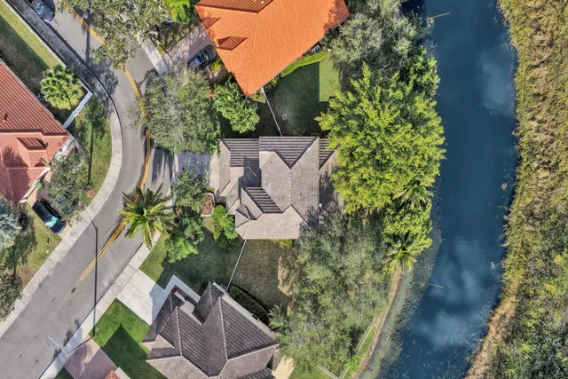 $515,000 | 2389 Northwest 162nd Terrace, Pembroke Pines, FL 33028