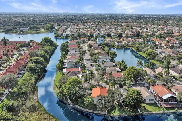 $515,000 | 2389 Northwest 162nd Terrace, Pembroke Pines, FL 33028