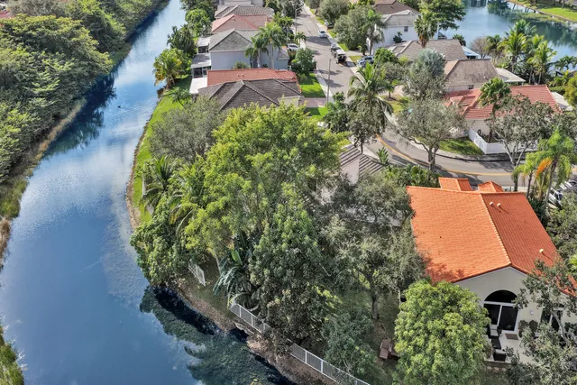 $515,000 | 2389 Northwest 162nd Terrace, Pembroke Pines, FL 33028