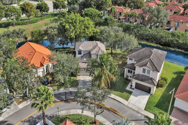 $515,000 | 2389 Northwest 162nd Terrace, Pembroke Pines, FL 33028