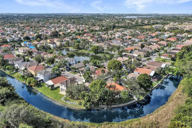 $515,000 | 2389 Northwest 162nd Terrace, Pembroke Pines, FL 33028