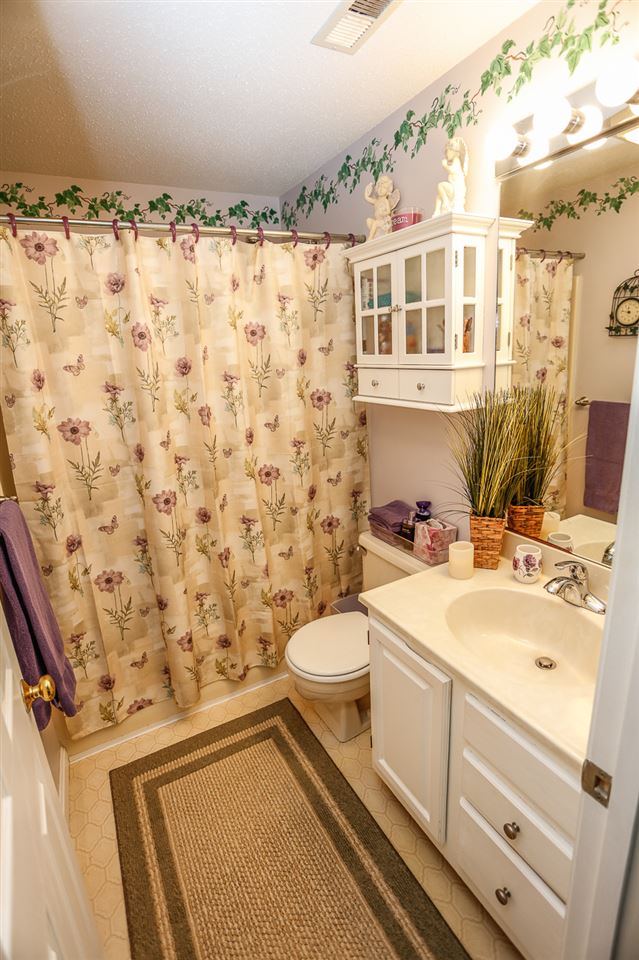 18 Salisbury Road, Unit 45 Nashua, NH 03064 - Photo 28 of 40 Gallery Image 28