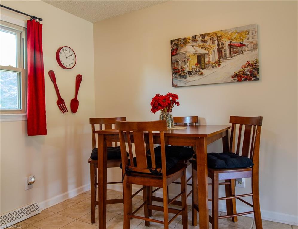 5736 Davis Road Walkertown, NC 27051 - Photo 22 of 47