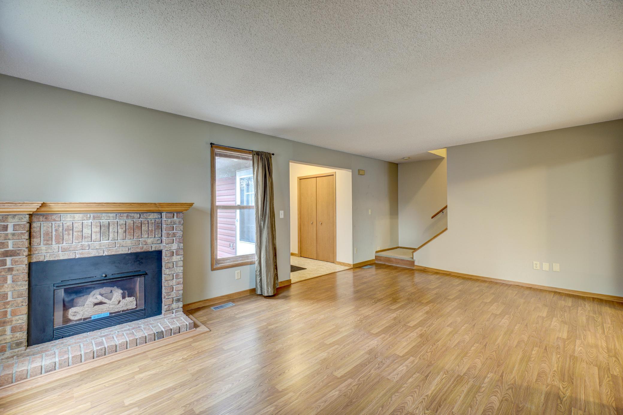 524 Hunter Hill Road Hudson, WI 54016 - Photo 3 of 11 Gallery Image 3
