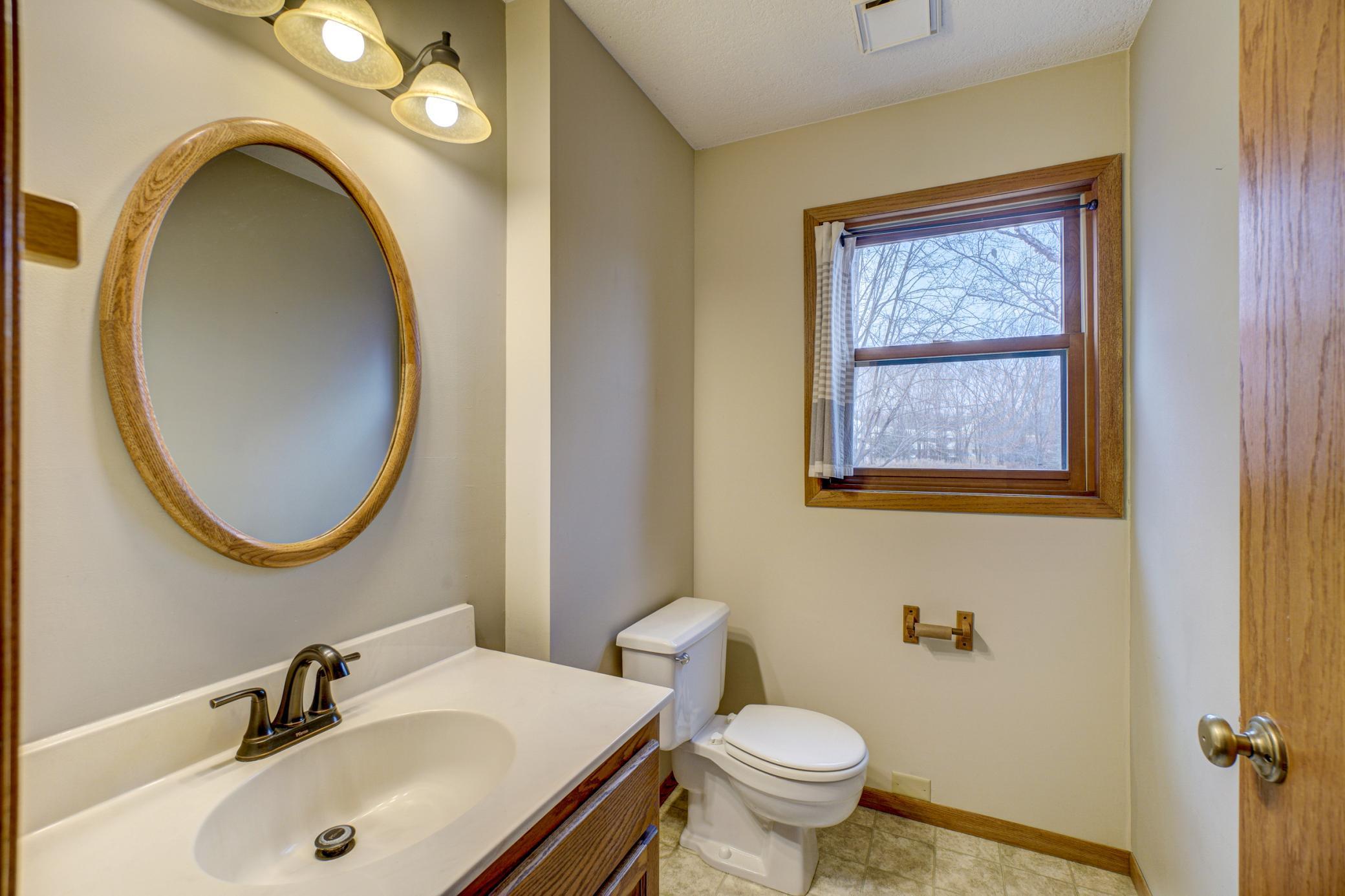 524 Hunter Hill Road Hudson, WI 54016 - Photo 5 of 11 Gallery Image 5