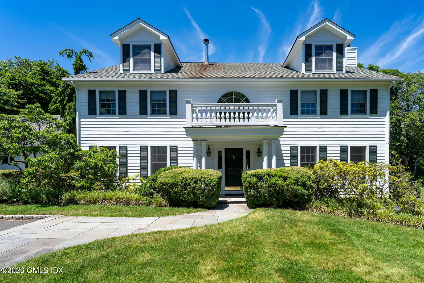 5 Willow Run Road Greenwich, CT 06831 - Photo 1 of 40 Front