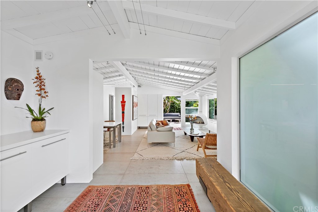 239 Fairview Street Laguna Beach, CA 92651 - Photo 2 of 46