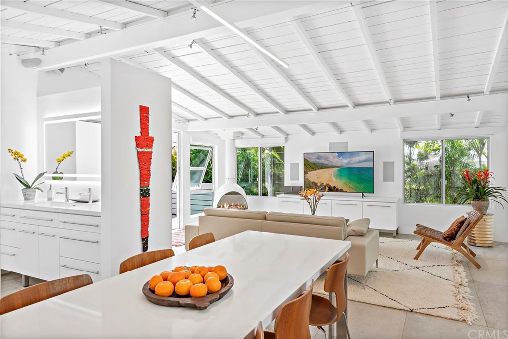 239 Fairview Street Laguna Beach, CA 92651 - Photo 19 of 46