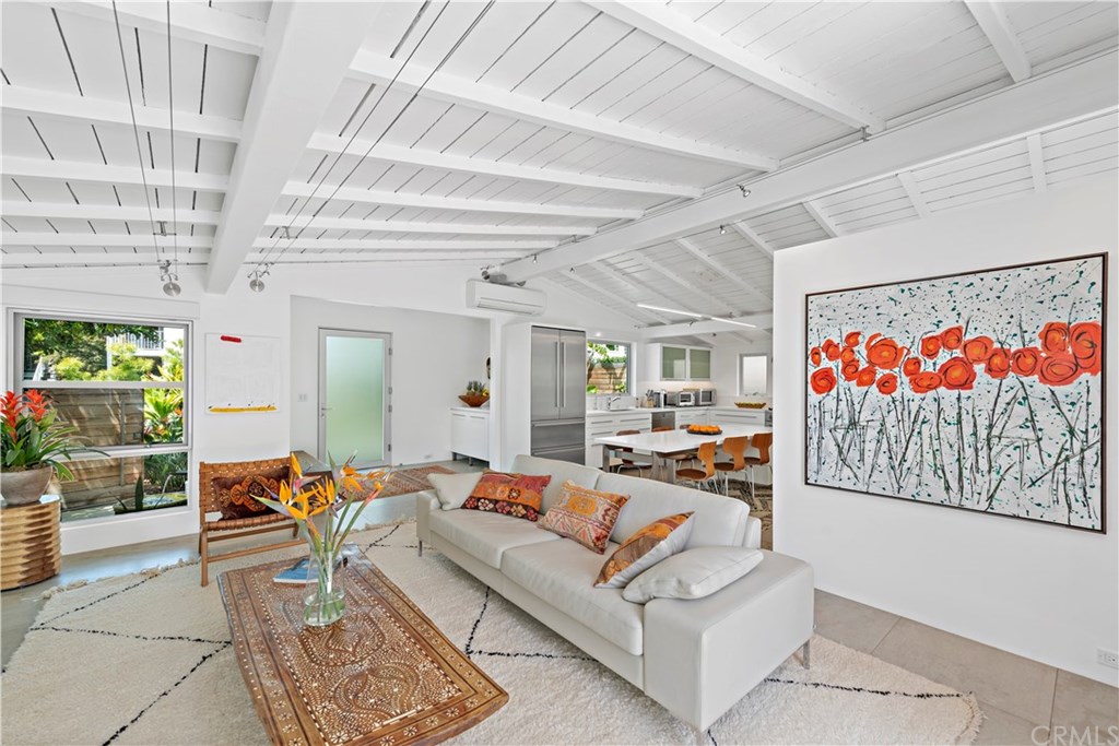 239 Fairview Street Laguna Beach, CA 92651 - Photo 6 of 46