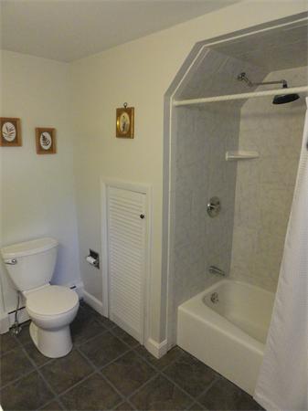 103 Paxton Road Spencer, MA 01562 - Photo 13 of 30 Gallery Image 13