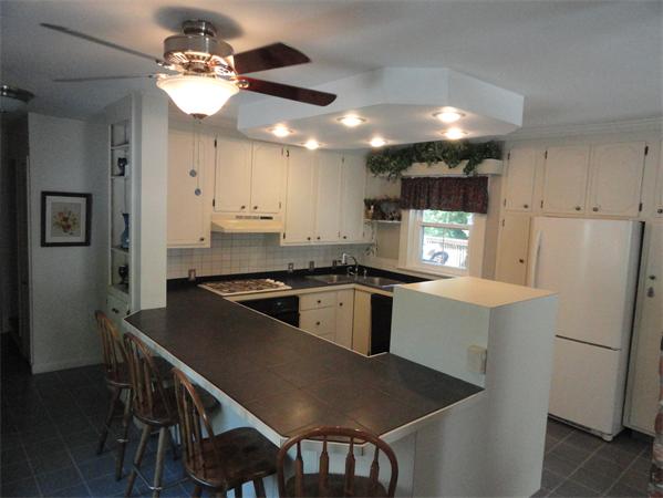 103 Paxton Road Spencer, MA 01562 - Photo 5 of 30 Gallery Image 5