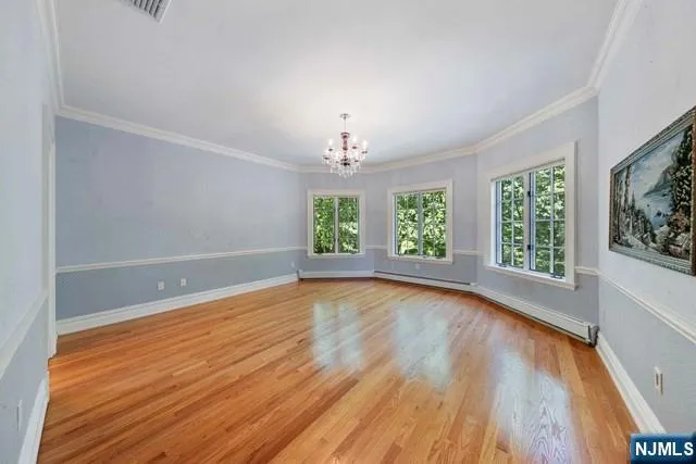 $4,599,999 | 550 Summit Street, Englewood Cliffs, NJ 07632