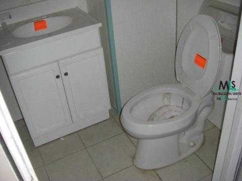 22755 David Eastpointe, MI 48021 - Photo 8 of 9 141511-7.JPG