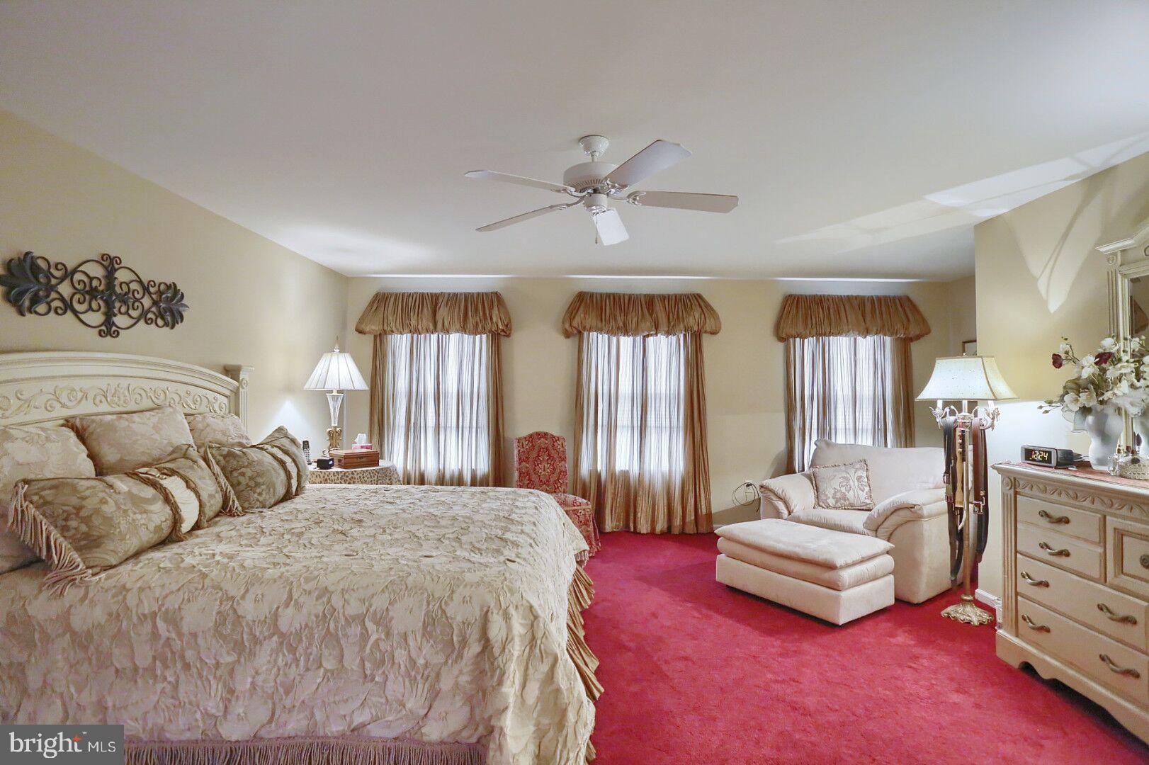 12 Bancroft Terrace Reading, PA 19607 - Photo 21 of 33 Master Suite