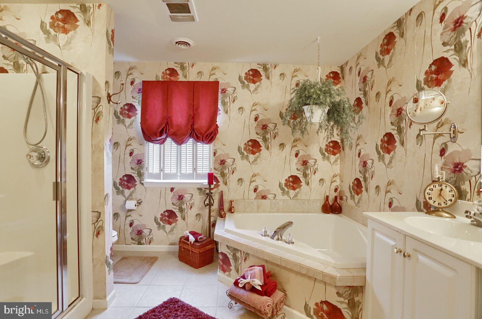 12 Bancroft Terrace Reading, PA 19607 - Photo 24 of 33 Master Bath