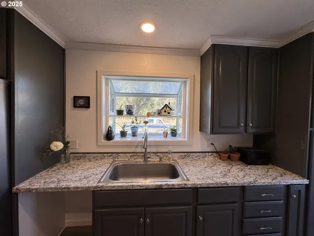 $297,000 | 71011 Southwest Douglas Drive, Pendleton, OR 97801