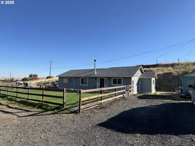 $297,000 | 71011 Southwest Douglas Drive, Pendleton, OR 97801