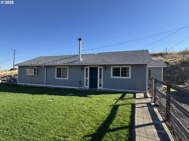$297,000 | 71011 Southwest Douglas Drive, Pendleton, OR 97801