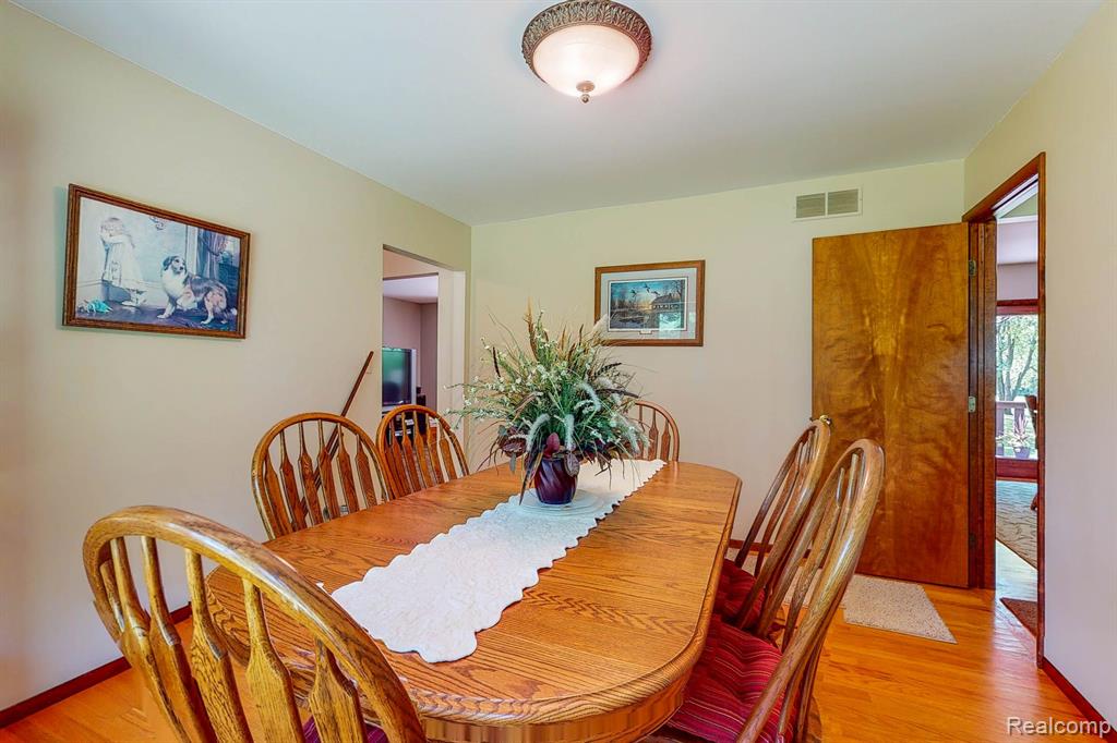 3577 Jewell Road Howell, MI 48843 - Photo 49 of 69