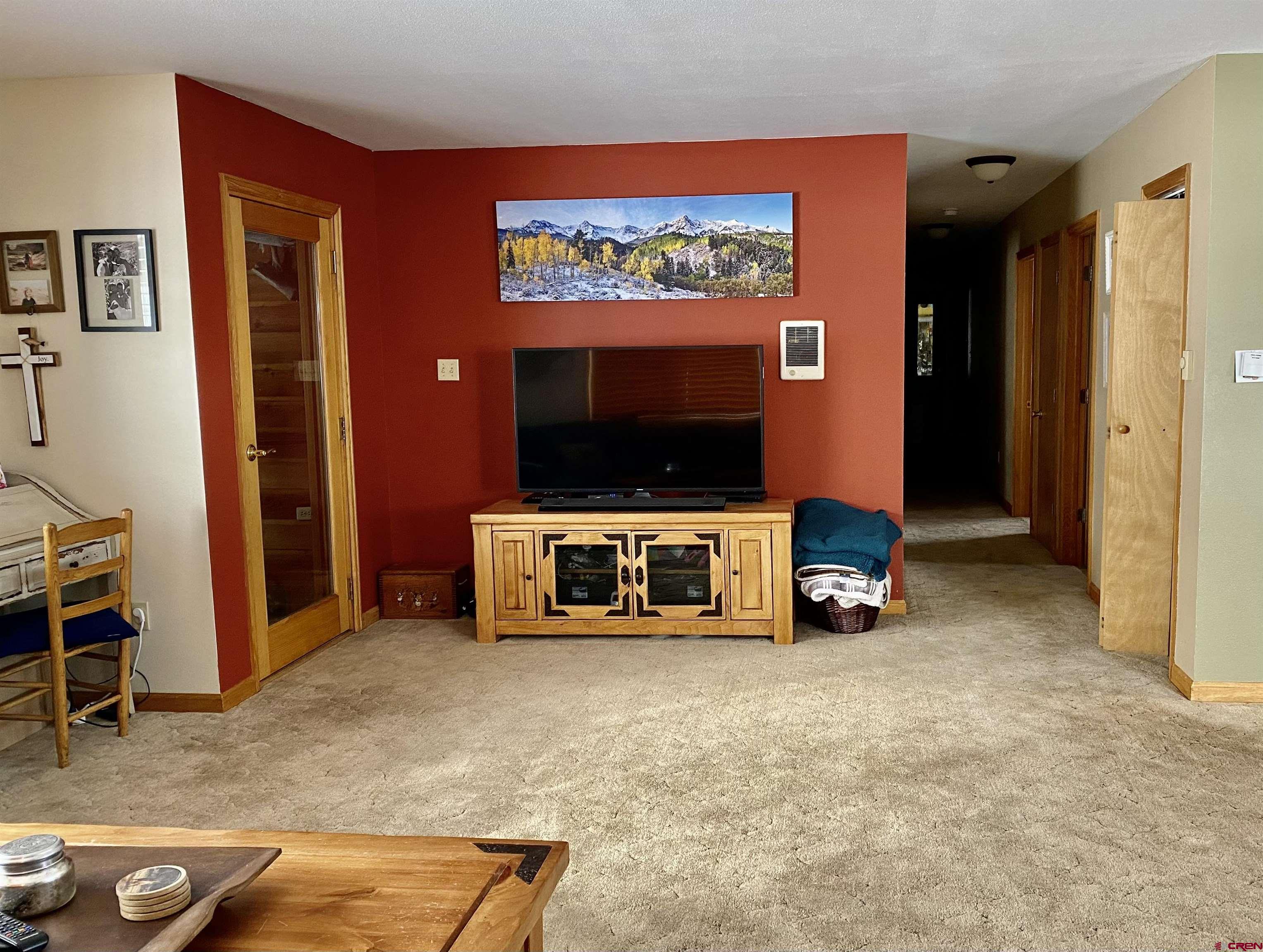 121 Crocus Road Gunnison, CO 81230 - Photo 5 of 28 Gallery Image 5