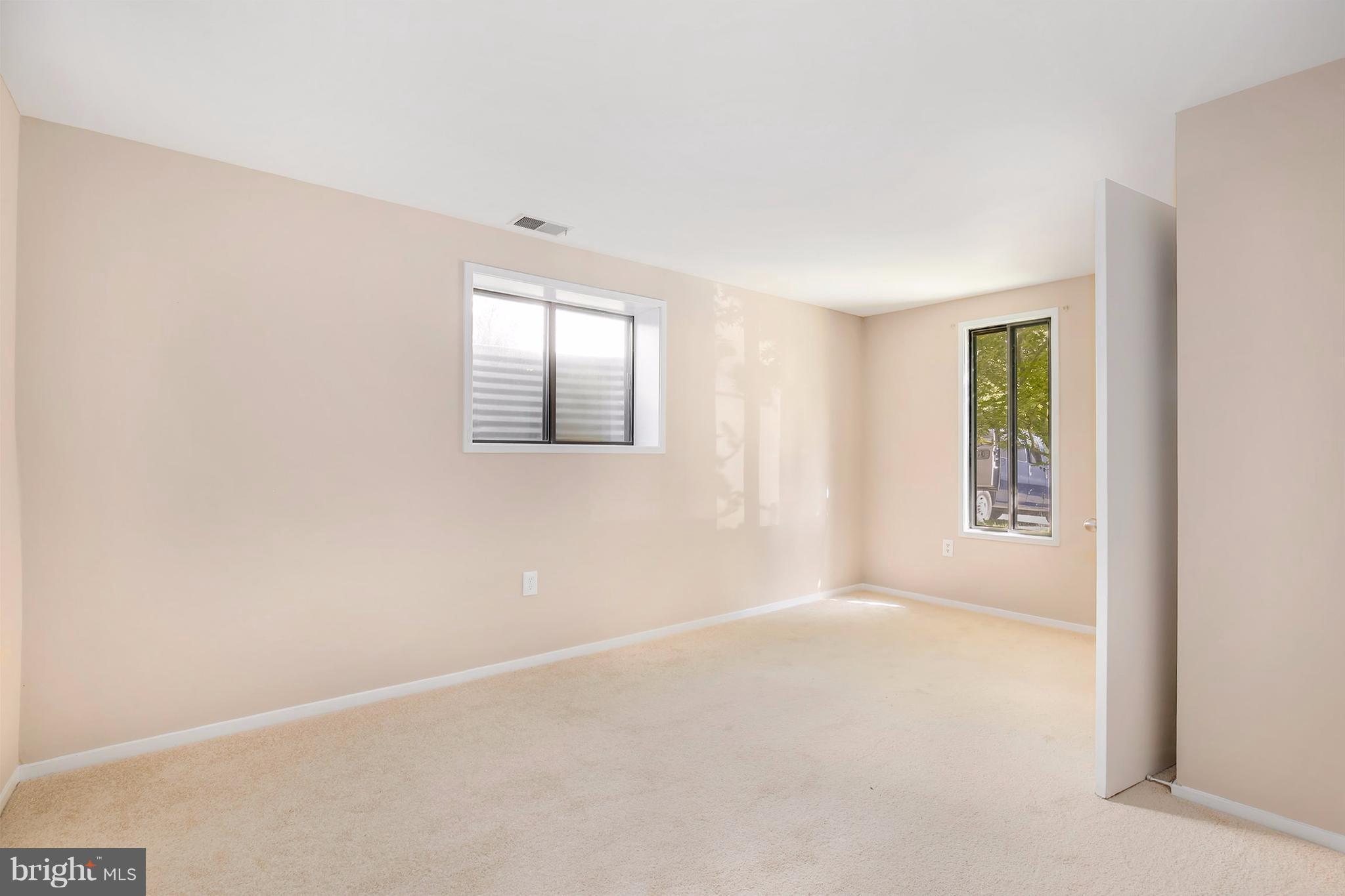 10723 Lester Street Silver Spring, MD 20902 - Photo 5 of 30 Bedroom