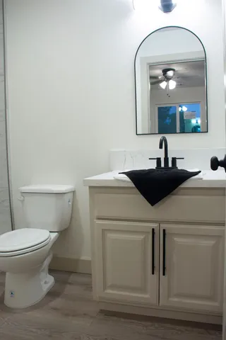 $380,000 | 3055 East Olney Avenue, Fresno, CA 93725